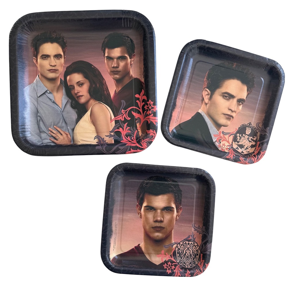 Twilight Breaking Dawn Hallmark Party Plates Lot 16 Edward Jacob Bella‎ Unused